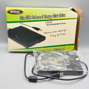💾 Vintage Bytecc Slim USB External Floppy Disk Drive w/ Box & CD – Untested